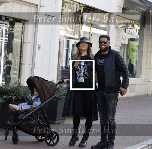 Amsterdam 8 oktober 2021
Kim feenstra en haar vriend Stanley tailor op de pc hooftstraat met hun zoon