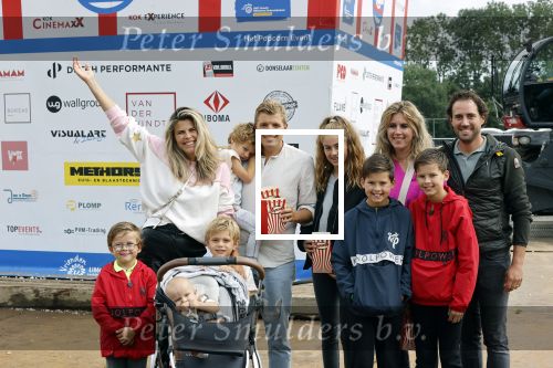 Oudewater 11 september 2021
Dutch Performante ( Chahid Charrak) maakt de grootste popcorn bak en komt in het Guissnessboek of records. Kim Kotter en Jaap Reesema meyt hun kinderen en vrienden