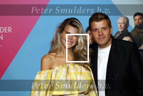 Amsterdam 11 oktober 2021
Premiere Liefde zonder grenzenin Tuschinski met in de hoofdrol Yolanthe Cabau v Kasbergen Jim Bakkum Soy Kroon Abbey Hoes  Hajo Bruins en Peggy Vrijens .
Kim Kotter en Jaap Reesema