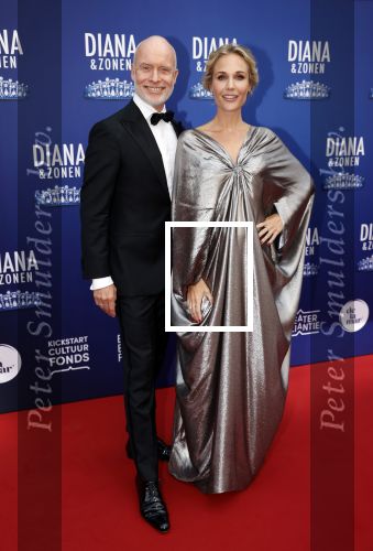Amsterdam 12 september 2021
Premiere Diana en zonen in het deLaMar theater.
Kimberley Klaver en Mart Visser