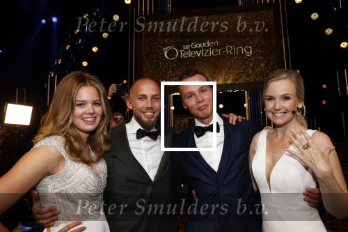Amsterdam 14 oktober 2021
Televizierring gala in Carre Amsterdam.. De winnaar is Jessica Villerius met de kinderen van Ruinerwold