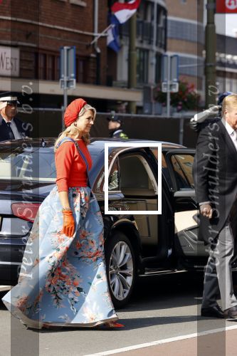 Den Haag 21 september 2021
Prinsjesdag in Den Haag 2021. De troonrede is in de grote kerk. Aanwezig namens de koninklijke familie zijn Koning Willem Alexander en Koningin Maxima Prins Constantijn en Prinses Laurentien.