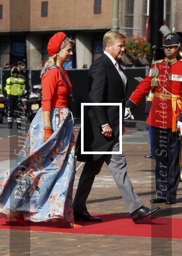 Den Haag 21 september 2021
Prinsjesdag in Den Haag 2021. De troonrede is in de grote kerk. Aanwezig namens de koninklijke familie zijn Koning Willem Alexander en Koningin Maxima Prins Constantijn en Prinses Laurentien.