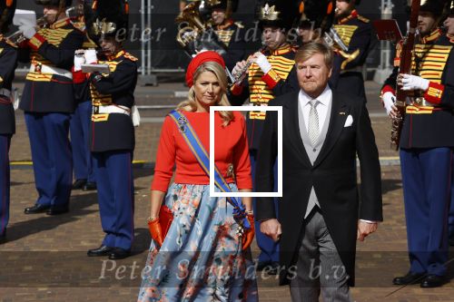 Den Haag 21 september 2021
Prinsjesdag in Den Haag 2021. De troonrede is in de grote kerk. Aanwezig namens de koninklijke familie zijn Koning Willem Alexander en Koningin Maxima Prins Constantijn en Prinses Laurentien.