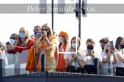 Zandvoort 5 september 2021
GP formule 1 op Zandvoort .
Aanwezig oa Koning Willem Alexander Koningin maxima Prinses Amalia en prinses Ariane .