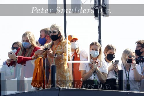 Zandvoort 5 september 2021
GP formule 1 op Zandvoort .
Aanwezig oa Koning Willem Alexander Koningin maxima Prinses Amalia en prinses Ariane .