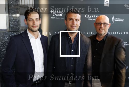 Amsterdam 16 september 2021
Feestje van Life after football in het holland casino.
Kornelis de Graaff met ...
