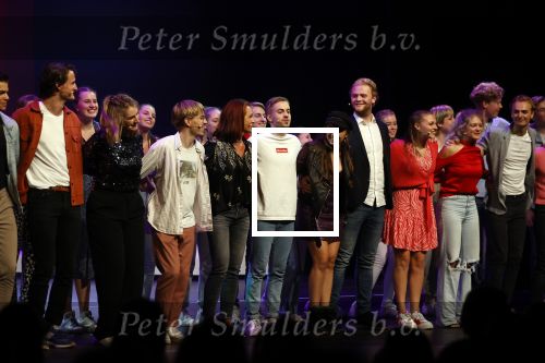 Amersfoort 14 september 2021
Musical waarin oa Jada Borsato Leontine Borsato en Roeland Beelen in de Flint. Luca Borsato kwam met zijn vriendin. Ook Marco en Senna waren aanwezig.
