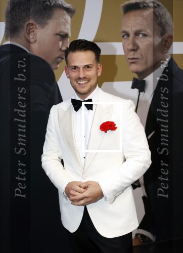 Amsterdam 28 september 2021
Premiere James Bond in Tuschinski. Levi v Kempen