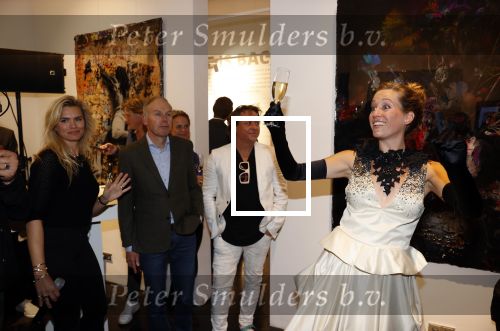 Amsterdam 6 oktober 2021
Opening expositie Bram Reijnders . Nicolette v dam is de host van de avond. Lida Straathof