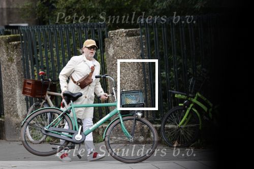Amsterdam 7 oktober 2021
Marc Marie Huybregts op de fiets in Amsterdam zuid