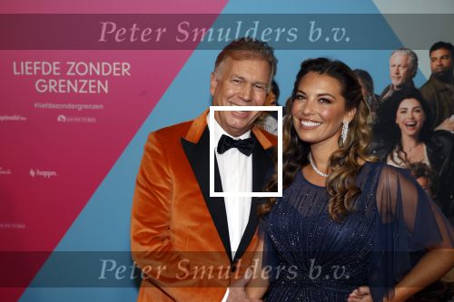 Amsterdam 11 oktober 2021
Premiere Liefde zonder grenzenin Tuschinski met in de hoofdrol Yolanthe Cabau v Kasbergen Jim Bakkum Soy Kroon Abbey Hoes  Hajo Bruins en Peggy Vrijens . Marcel Boekhoorn met zijn vriendin Rebecca Cabau v Kasbereg