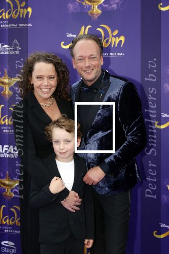 Scheveningen 26 september 2021
Premiere Aladdin in het circustheater.
Marco de Koning met vrouw en zoon