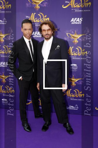 Scheveningen 26 september 2021
Premiere Aladdin in het circustheater. Mari v d Ven met een vriend