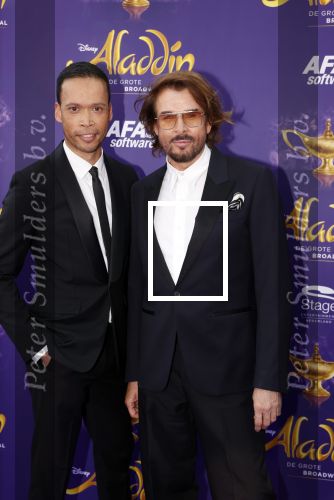 Scheveningen 26 september 2021
Premiere Aladdin in het circustheater. Mari v d Ven met een vriend