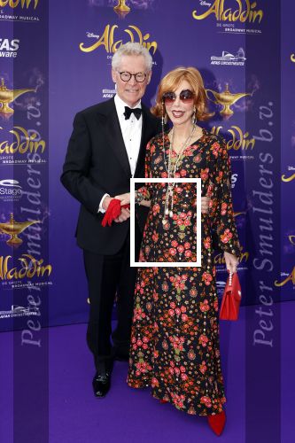 Scheveningen 26 september 2021
Premiere Aladdin in het circustheater.
Marijke Helwegen met man harrie