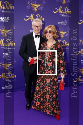 Scheveningen 26 september 2021
Premiere Aladdin in het circustheater.
Marijke Helwegen met man harrie