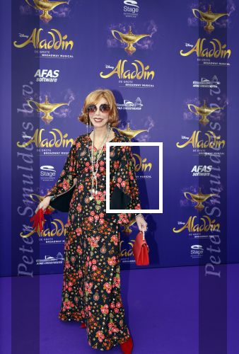 Scheveningen 26 september 2021
Premiere Aladdin in het circustheater.
Marijke Helwegen met man harrie