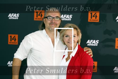 Leusden 25 september 2021
Premiere Nummer 14 ( Johan Cruijff ) in het AFAS Theater. Mariska v Kolck met broer