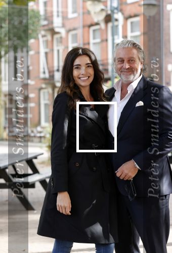 Amsterdam 11 oktober 2021
Mark teurlings met zijn vriendin kim op de cornelis schuytstraat