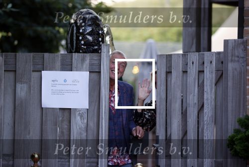 Noordwijk 4 september 2021
Martien Meiland viert zijn 60e verjaardag in de tuin van zijn nieuwe huis/villa. Aanwezig oa Erica Meiland Maxime Meiland (zwanger) met partner Leroy Molkenboer en Montana Meiland met partner Dirk