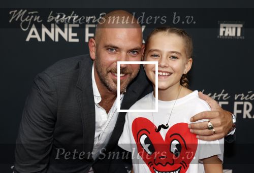 Amsterdam 6 september 2021
Premiere Mijn beste vriendin Anne Frank in Tuschinski.
Matteo v d Grijn met zijn dochter