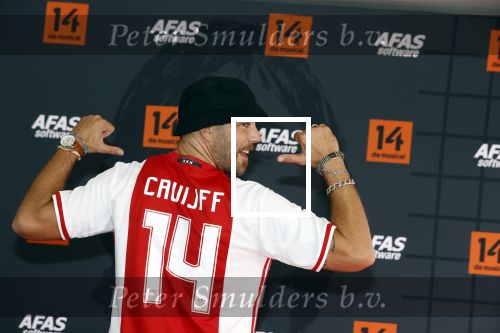 Leusden 25 september 2021
Premiere Nummer 14 ( Johan Cruijff ) in het AFAS Theater. Matteo v d Grijn
