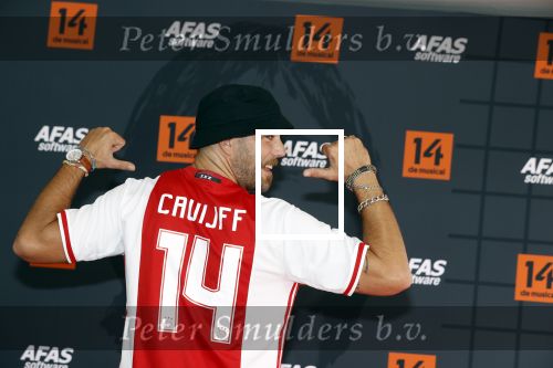 Leusden 25 september 2021
Premiere Nummer 14 ( Johan Cruijff ) in het AFAS Theater. Matteo v d Grijn