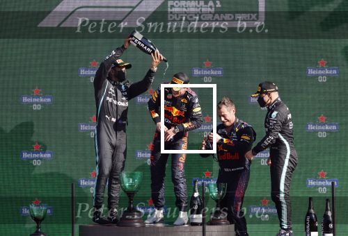 Zandvoort 5 september 2021
Grand Pris F1 op circuit Zandvoort . Aanwezig oa Koning Willem Alexander Koningin Maxima Prinses Amalia en prinses Alexia. Max Verstappen wint de GP Lewis Hamilton is 2e en Valteri Bottas 3e