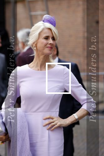 Den Haag 21 september 2021
Prinsjesdag in Den Haag 2021. De troonrede is in de grote kerk. Aanwezig namens de koninklijke familie zijn Koning Willem Alexander en Koningin Maxima Prins Constantijn en Prinses Laurentien. Mona Keizer