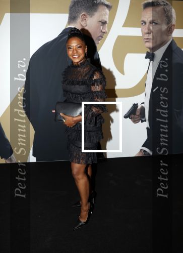 Amsterdam 28 september 2021
Premiere James Bond in Tuschinski. Natacha Harelquin