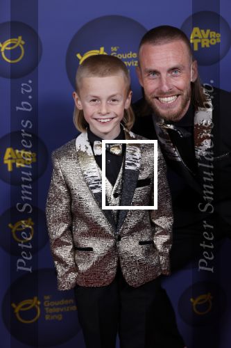 Amsterdam 14 oktober 2021
Televizierring gala in Carre Amsterdam. Nathan Rutjes met zijn zoon Lavezzi