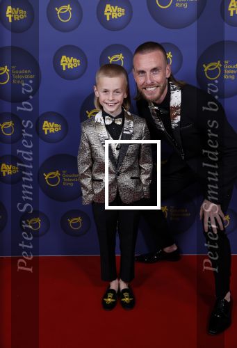 Amsterdam 14 oktober 2021
Televizierring gala in Carre Amsterdam. Nathan Rutjes met zijn zoon Lavezzi