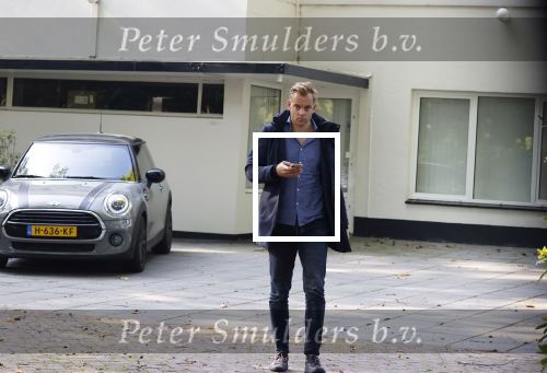Breda 9 oktober 2021
Nick Dijkman belt aan bij het huis van Pierre Kartner