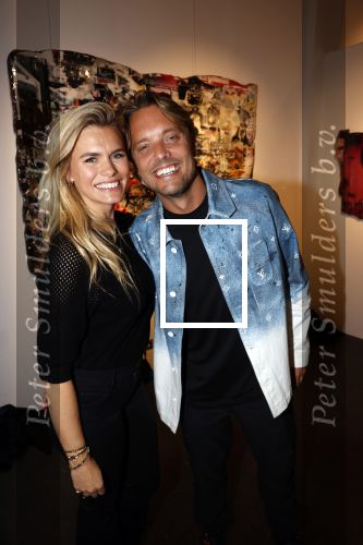 Amsterdam 6 oktober 2021
Opening expositie Bram Reijnders . Nicolette v dam is de host van de avond.