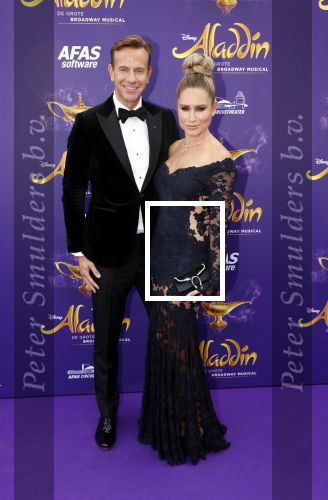 Scheveningen 26 september 2021
Premiere Aladdin in het circustheater.
Nikkie Plessen kwam met goede vriend Sven Sauve