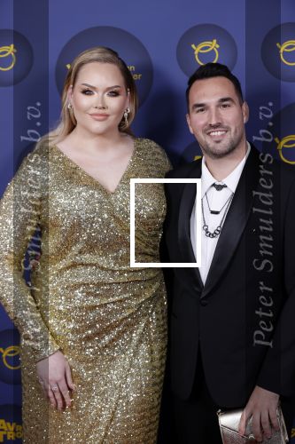Amsterdam 14 oktober 2021
Televizierring gala in Carre Amsterdam.
Nikkie de Jager ( Nikkie  Tutorials) kwam met een vriend