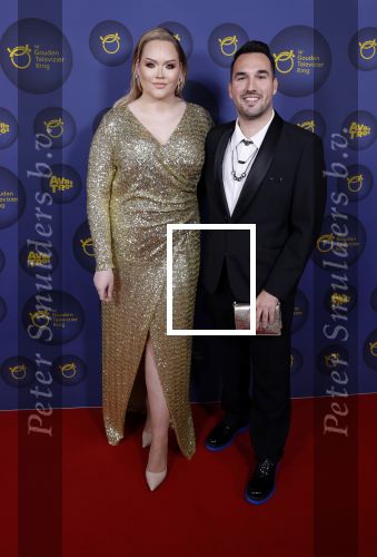 Amsterdam 14 oktober 2021
Televizierring gala in Carre Amsterdam.
Nikkie de Jager ( Nikkie  Tutorials) kwam met een vriend