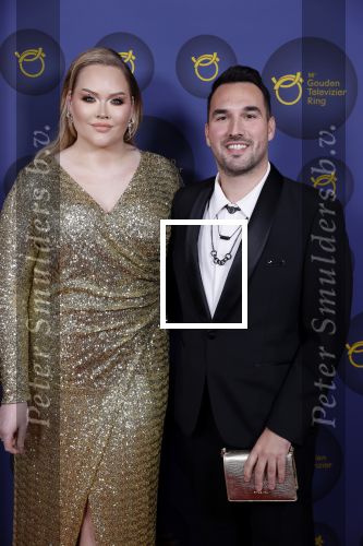 Amsterdam 14 oktober 2021
Televizierring gala in Carre Amsterdam.
Nikkie de Jager ( Nikkie  Tutorials) kwam met een vriend