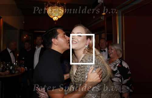 Amsterdam 14 oktober 2021
Televizierring gala in Carre Amsterdam.
Nikkie de Jager ( Nikkie  Tutorials) kwam met een vriend
