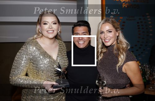 Amsterdam 14 oktober 2021
Televizierring gala in Carre Amsterdam.
Nikkie de Jager ( Nikkie  Tutorials) kwam met een vriend