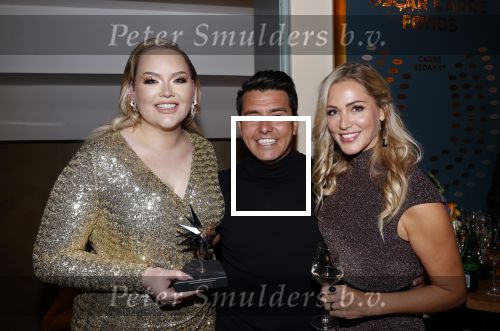 Amsterdam 14 oktober 2021
Televizierring gala in Carre Amsterdam.
Nikkie de Jager ( Nikkie  Tutorials) kwam met een vriend