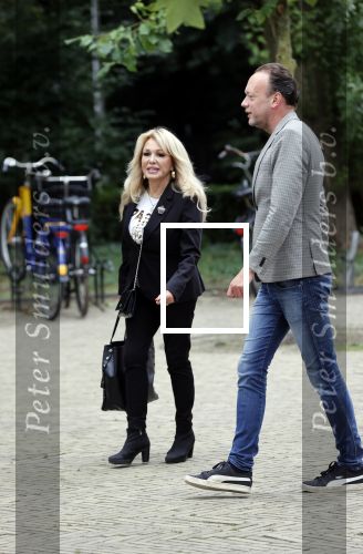 Amsterdam 2 september 2021
Aftrap van Stoptober bij Vondel CS.
Aanwezig Patricia PaaY Hans Klok Bill v Dijk  Louisa en Rowan en Patrick Martens .