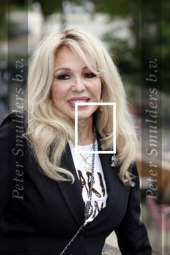 Amsterdam 2 september 2021
Aftrap van Stoptober bij Vondel CS.
Aanwezig Patricia PaaY Hans Klok Bill v Dijk  Louisa en Rowan en Patrick Martens .