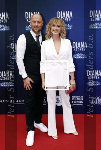 Amsterdam 12 september 2021
Premiere Diana en zonen in het deLaMar theater.
Patricia v Haastrecht met.....