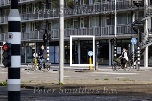 Amsterdam 3 september 2021
Paatrick Stoof met zijn partner op de fiets in Amsterdam Buitenveldert.