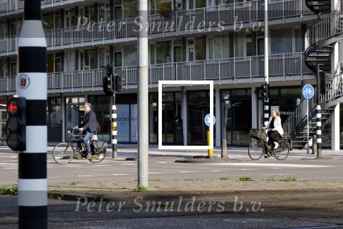 Amsterdam 3 september 2021
Paatrick Stoof met zijn partner op de fiets in Amsterdam Buitenveldert.