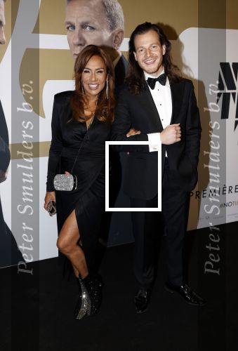 Amsterdam 28 september 2021
Premiere James Bond in Tuschinski. Patty Brard kwam met Guido Spek