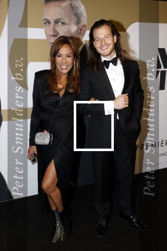 Amsterdam 28 september 2021
Premiere James Bond in Tuschinski. Patty Brard kwam met Guido Spek
