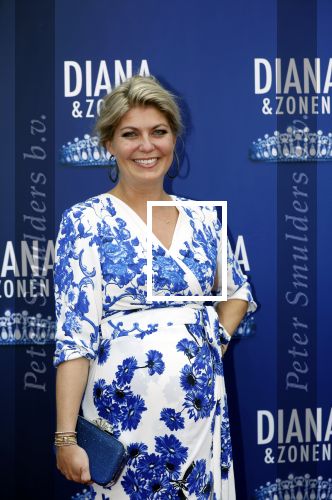 Amsterdam 12 september 2021
Premiere Diana en zonen in het deLaMar theater.
Pauline Wingelaar